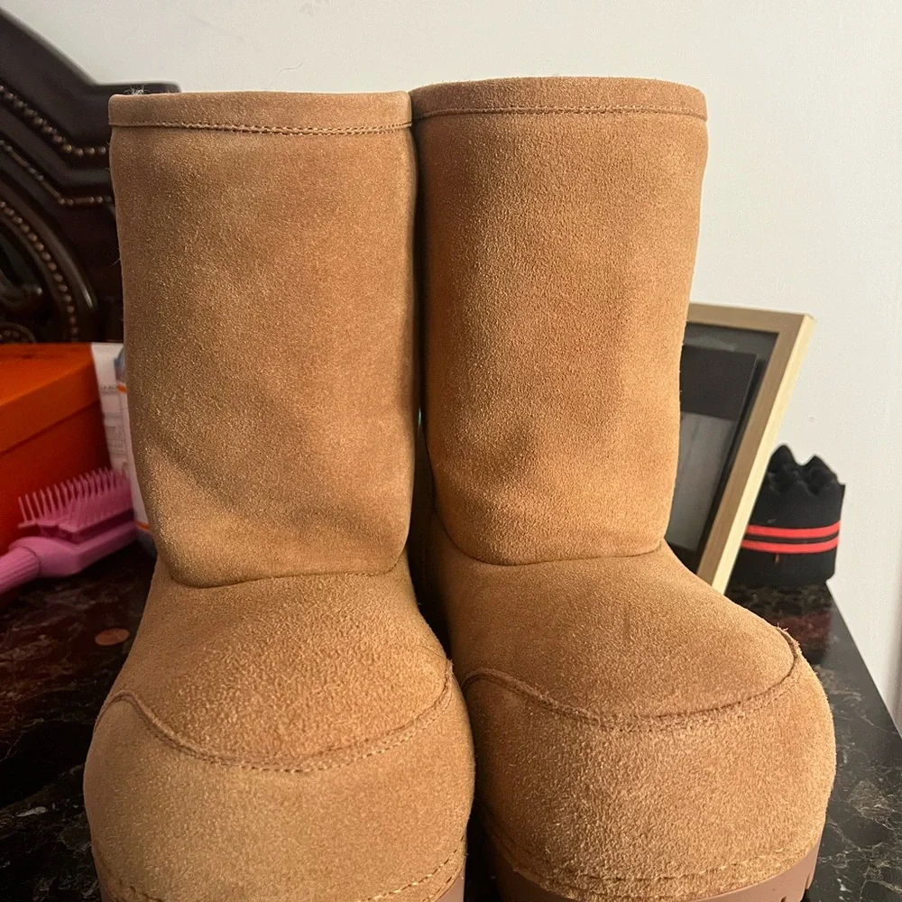 Balenciaga Tan Suede Footwear - Picture 4 of 4